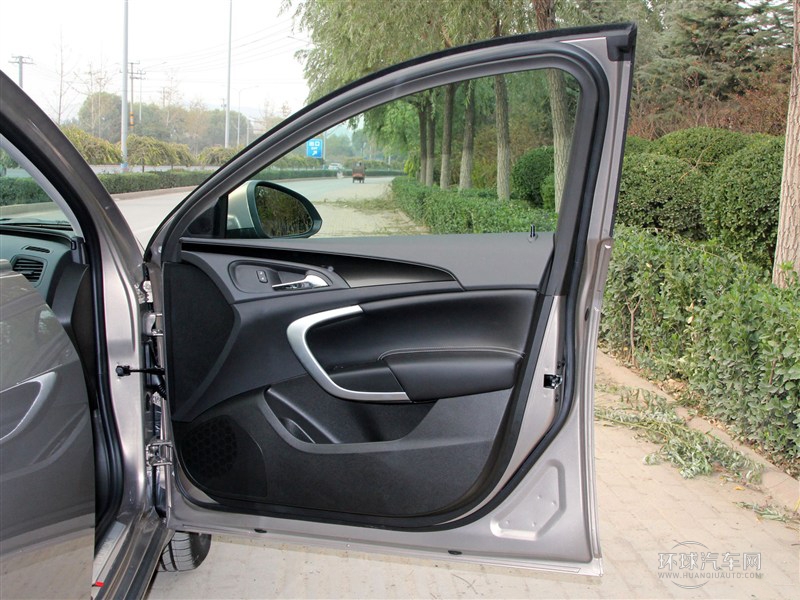 2015款 1.6T 精英技術型