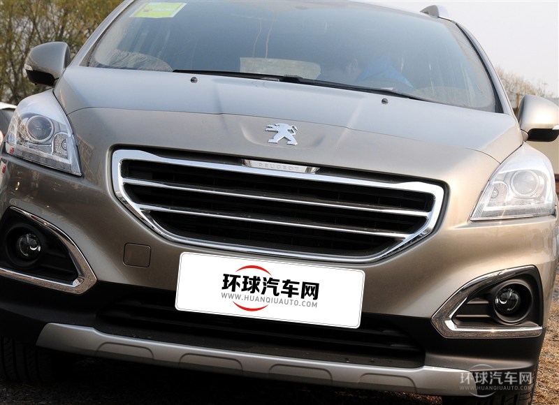 2015款 2.0L 自動潮流版