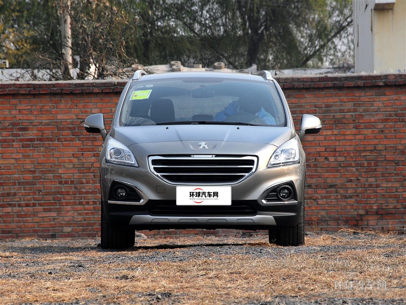 2015款 2.0L 自動潮流版