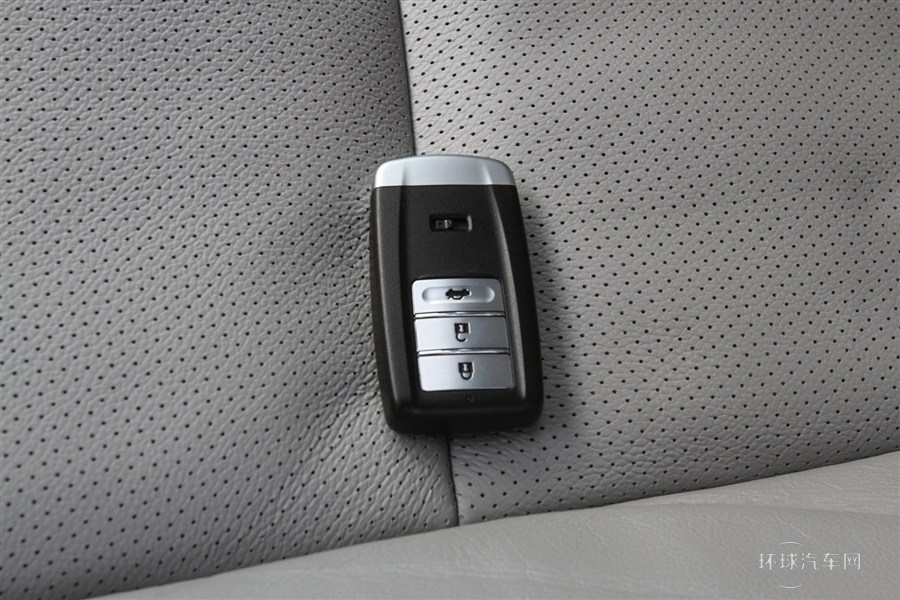 2015款 2.4L 豪華版