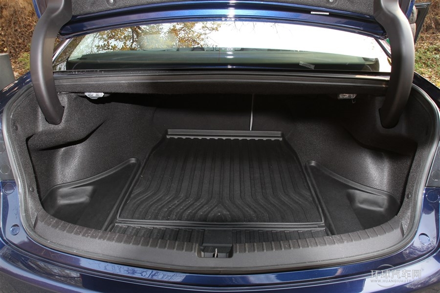 2015款 2.4L 豪華版