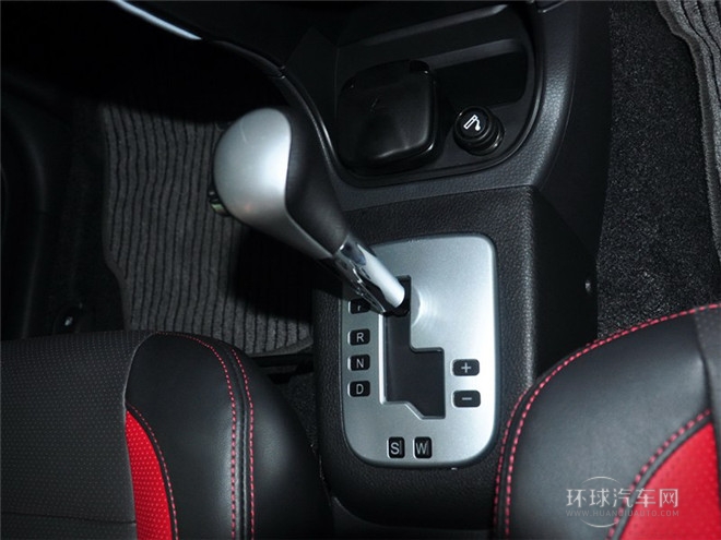 2014款 兩廂 1.5L 自動夢想型