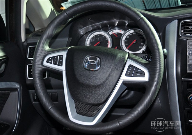 2014款 兩廂 1.5L 自動(dòng)夢(mèng)想型