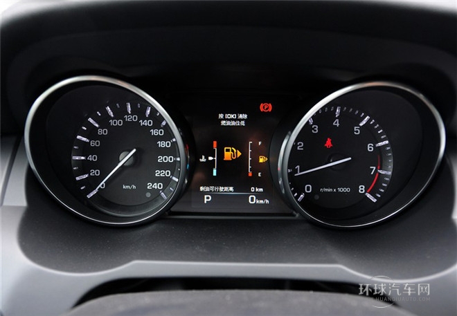 2015款 2.0T 5門耀動版