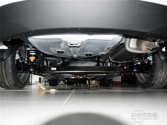 2015款 1.6L 自動尊貴型