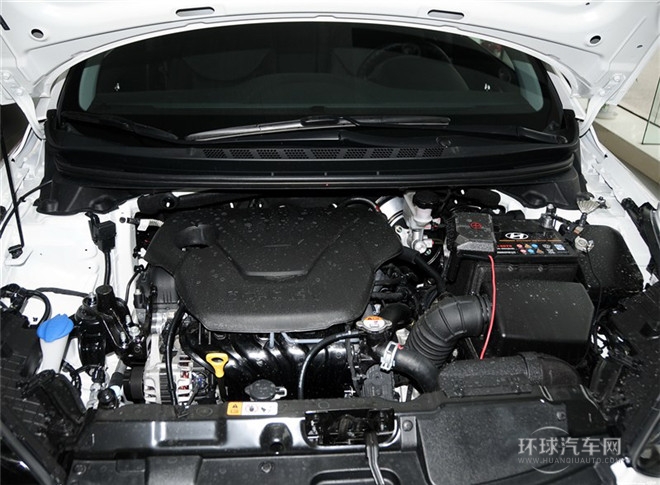 2015款 1.6L 自動尊貴型