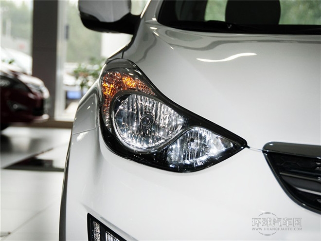 2015款 1.6L 自動尊貴型