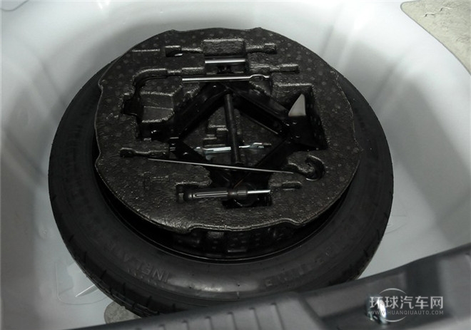 2014款 2.0L 自動豪華版