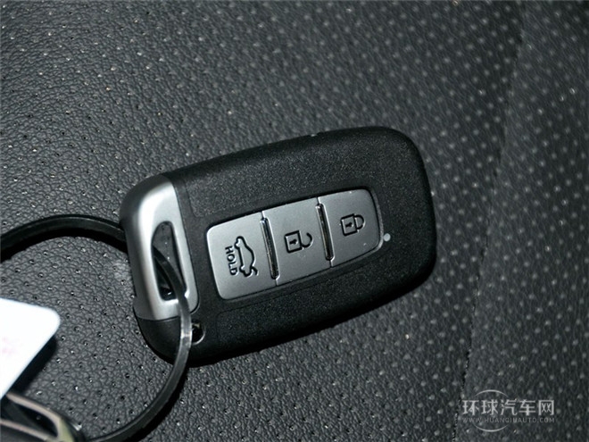 2014款 2.0L 自動領(lǐng)先型