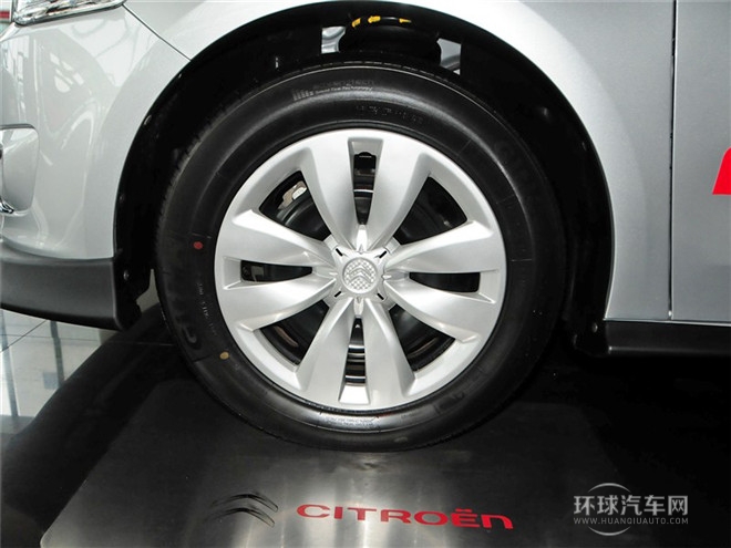 2014款 WTCC紀(jì)念版 1.6L 自動時尚型