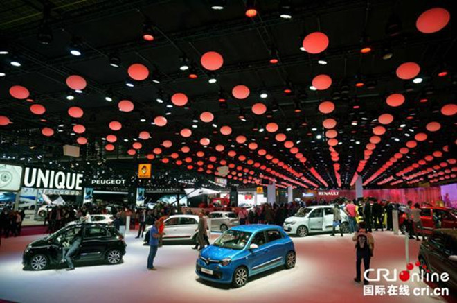 巴黎車展，正在優雅地老去