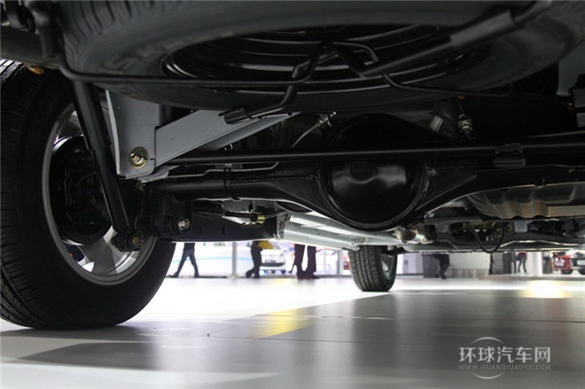 2014款 1.5L 手動5座運動都市B版