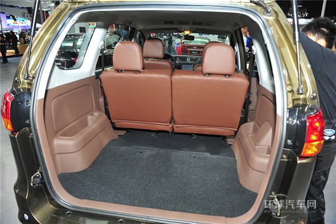 2014款 1.5L 手動(dòng)5座運(yùn)動(dòng)都市B版