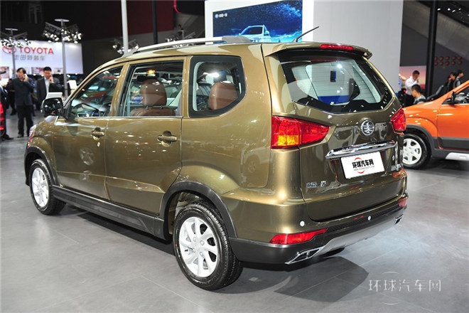 2014款 1.5L 手動5座運動都市B版