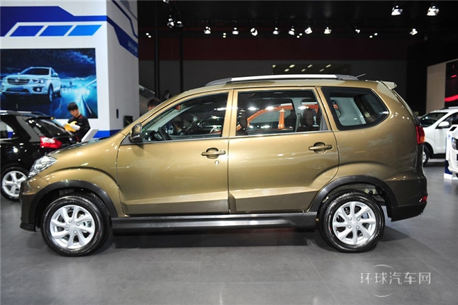 2014款 1.5L 手動5座運動都市B版