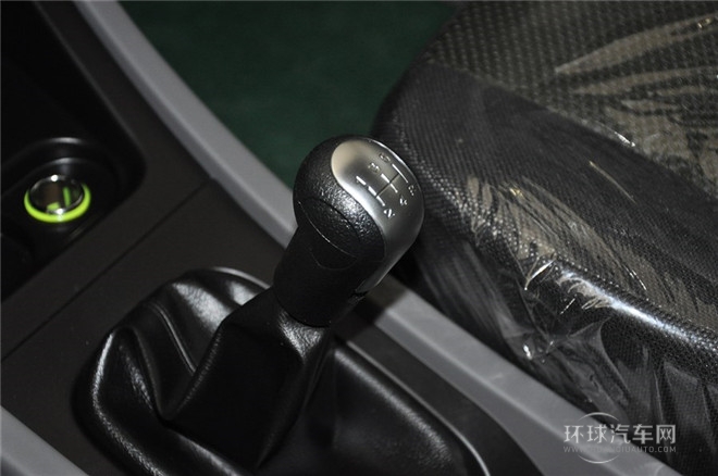 2014款 1.3L 手動(dòng)5座經(jīng)典版