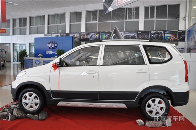 2014款 1.3L 手動(dòng)5座經(jīng)典版