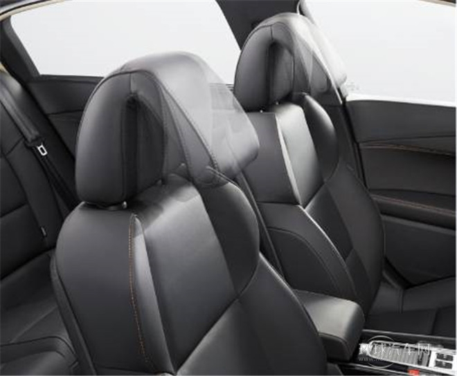 2015款 2.0L 自動致臻版