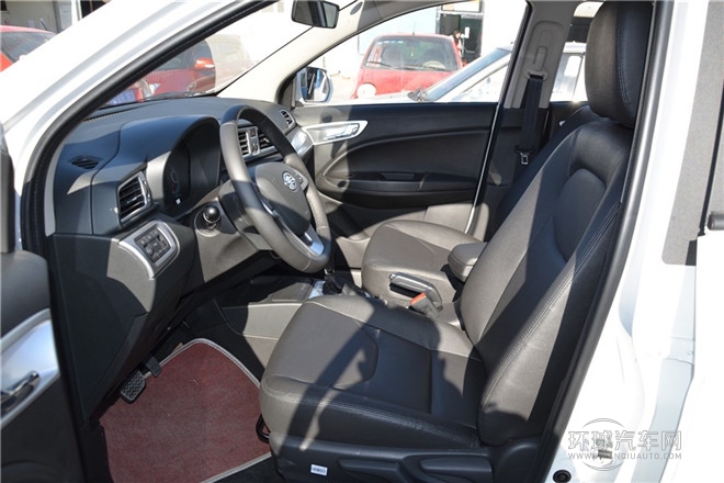 2014款 1.8L 自動尊貴型