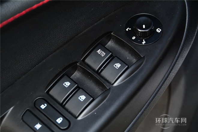 2014款 1.8L 自動豪華型