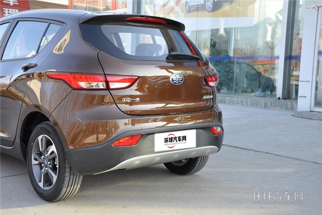 2014款 1.8L 自動豪華型