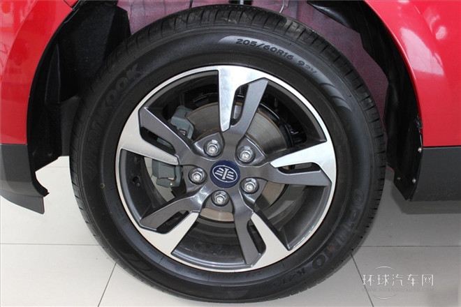 2014款 1.8L 自動舒適型