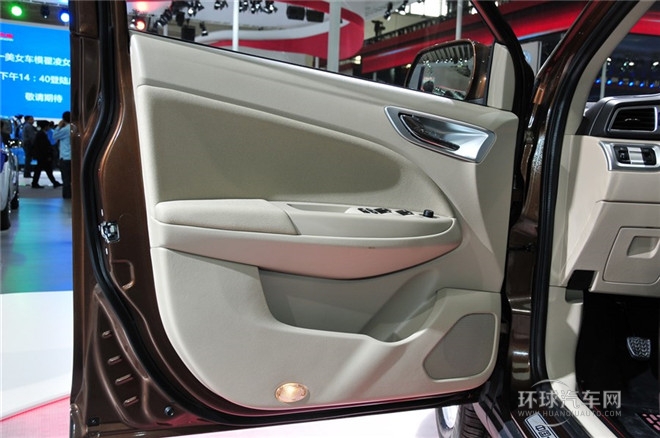 2014款 1.5L 手動舒適型