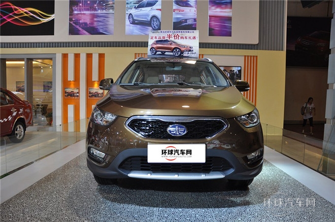 2014款 1.5L 手動(dòng)舒適型