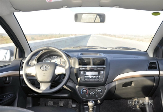 2014款 1.5L 手動精英型