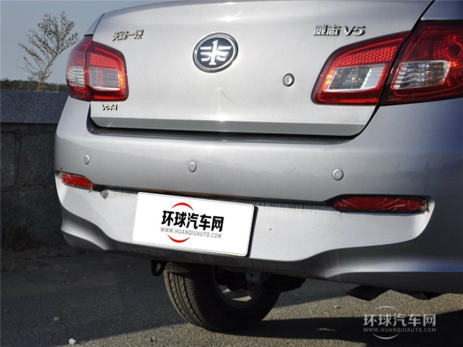 2014款 1.5L 手動精英型