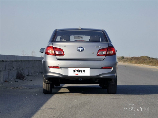 2014款 1.5L 手動(dòng)精英型