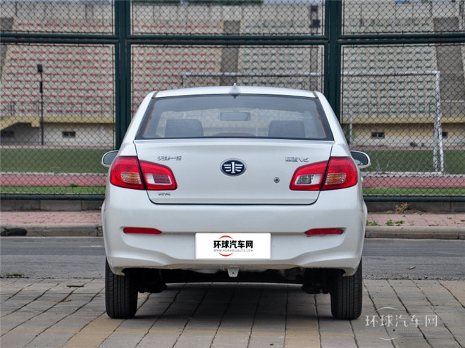 2014款 1.5L 手動進取型