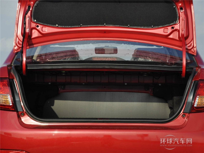 2014款 1.5L 手動(dòng)標(biāo)準(zhǔn)型