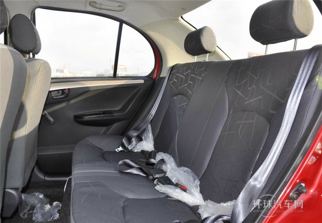 2014款 1.5L 手動標準型