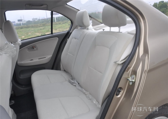 2014款 1.0L 手動舒適型