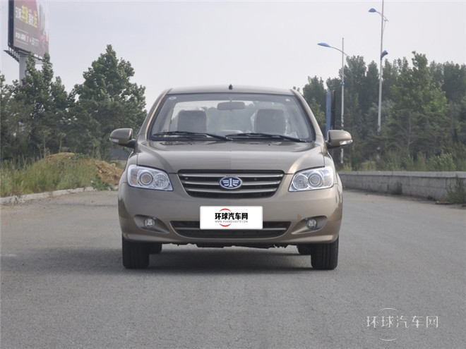 2014款 1.0L 手動舒適型