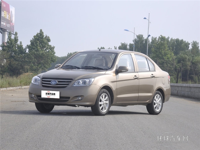 2014款 1.0L 手動舒適型