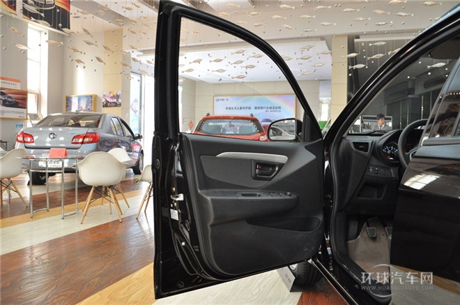 2014款 1.3L 手動運動豪華型