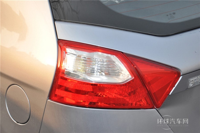 2014款 1.3L 手動運動舒適型