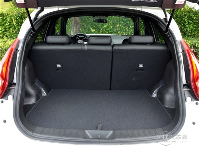 2014款 1.6T 率動版