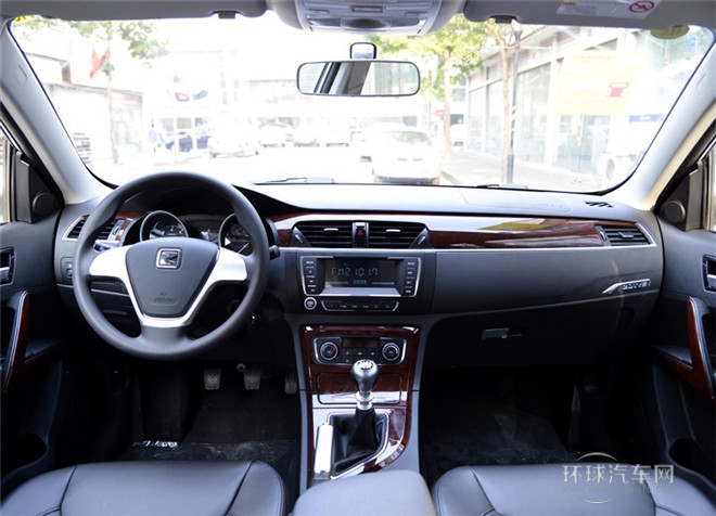 2014款 2.0T 手動(dòng)豪華型