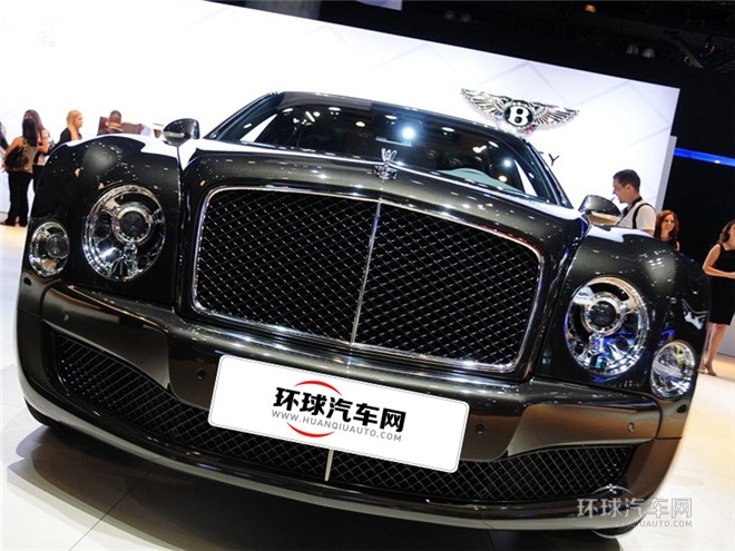 2015款 6.8T 標準版