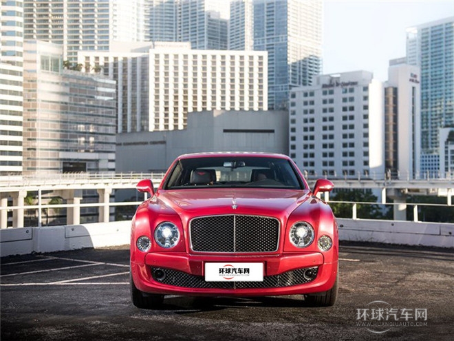 2015款 6.8T 極致版