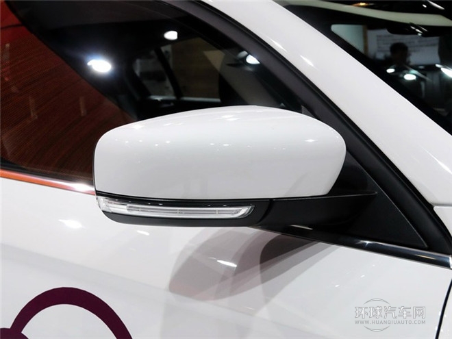 2015款 都市SUV 1.6T 自動(dòng)型動(dòng)派