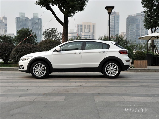 2015款 都市SUV 1.6T 自動型動派