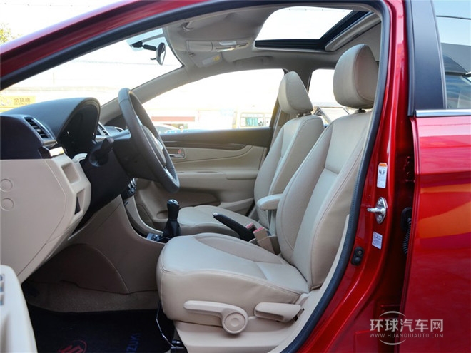 2015款 1.6L 手動樂享型