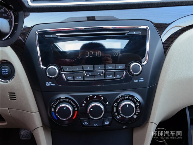 2015款 1.6L 手動樂享型