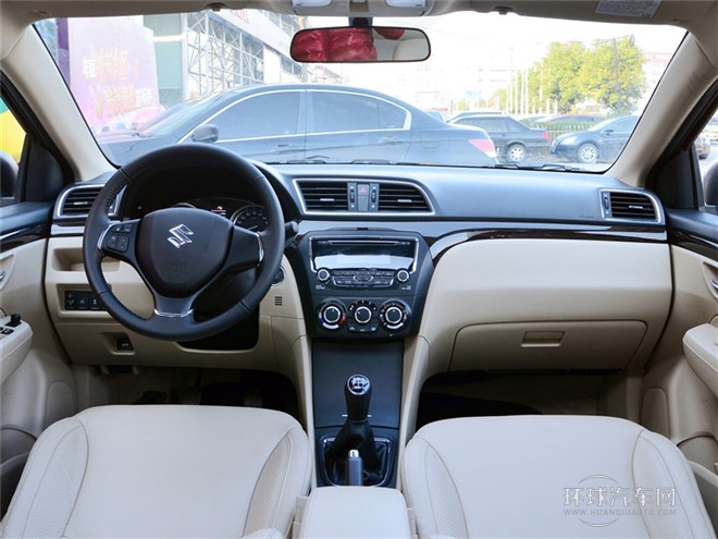 2015款 1.6L 手動樂享型