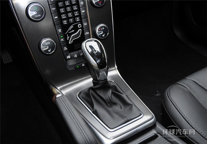 2015款 Cross Country 2.0T T5 AWD智雅版