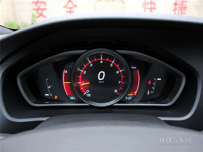 2015款 Cross Country 2.0T T5 AWD智尊版